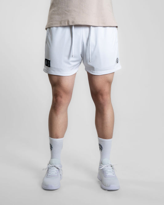 VICTORY SHORT -WHITE