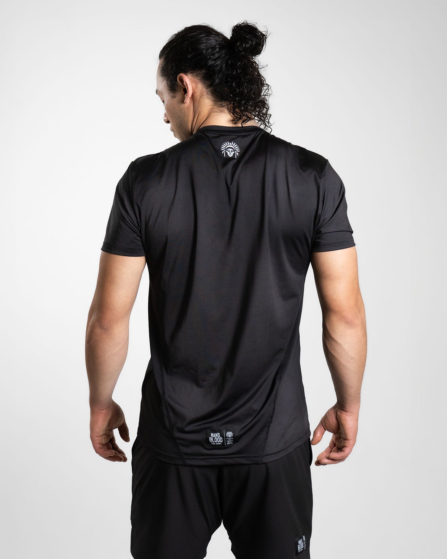 INVINCIBLE T-SHIRT - BLACK