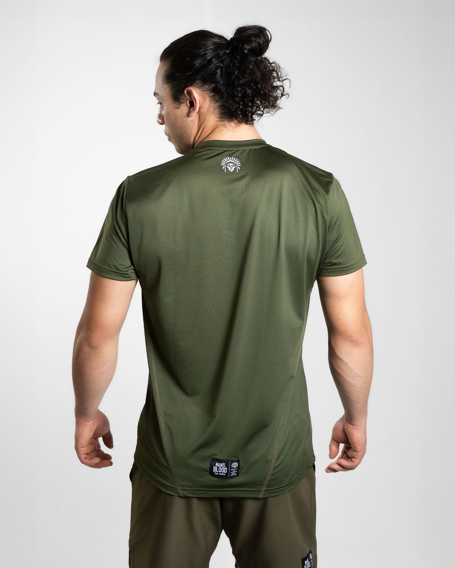 INVINCIBLE T-SHIRT - GREEN