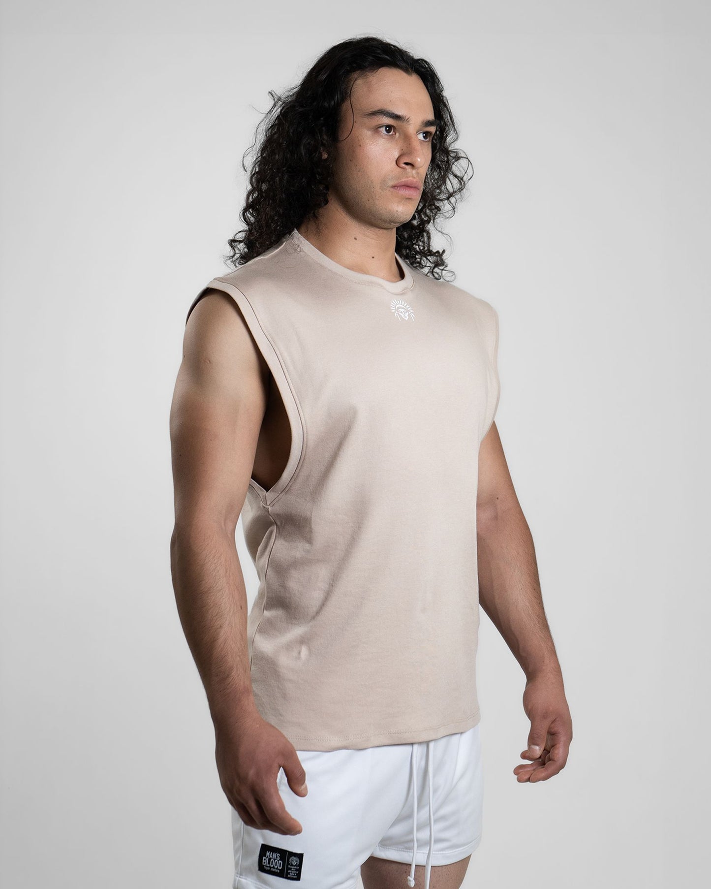 VICTORY T-SHIRT - BEIGE